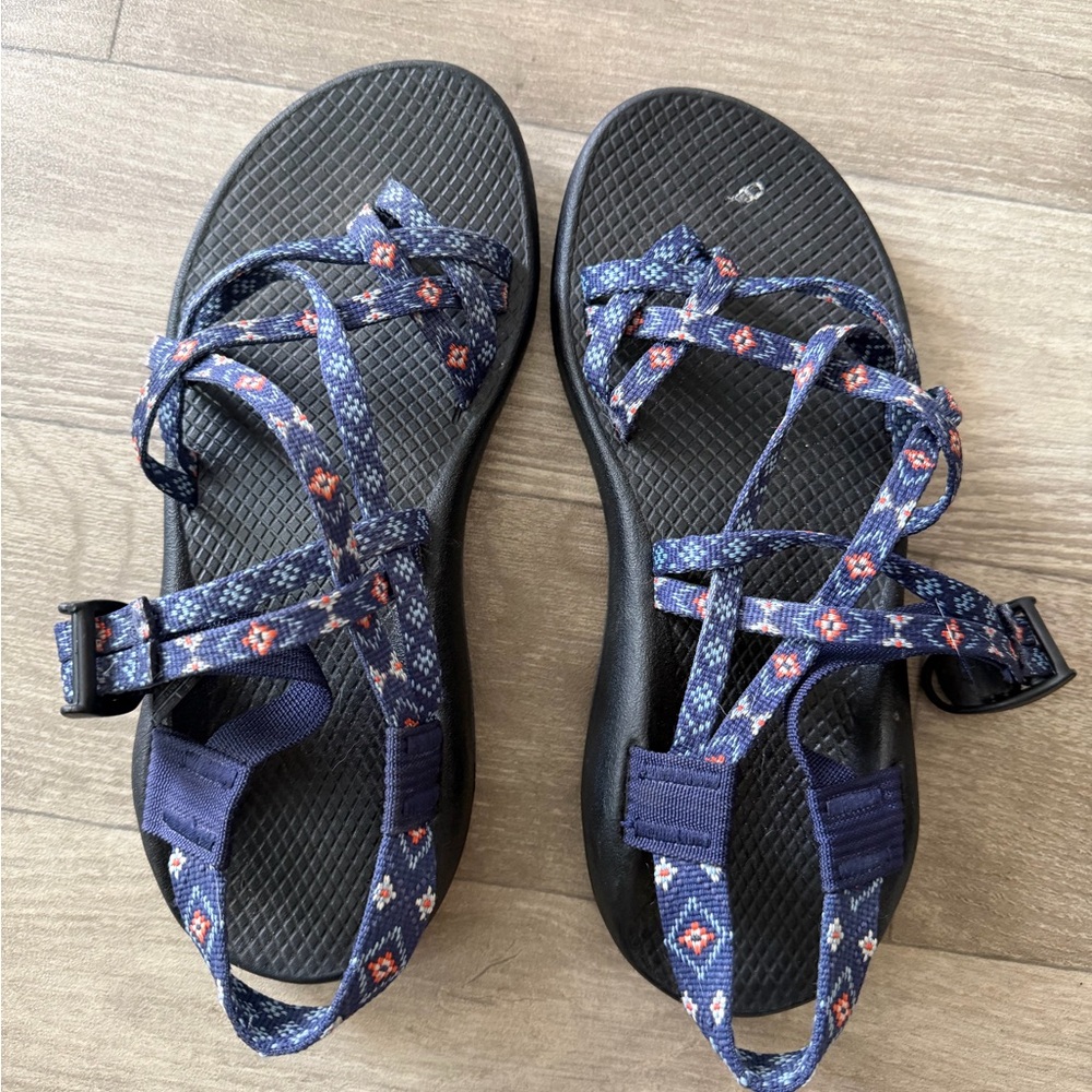 Chaco Women's Sandals in Navy and Red Pattern